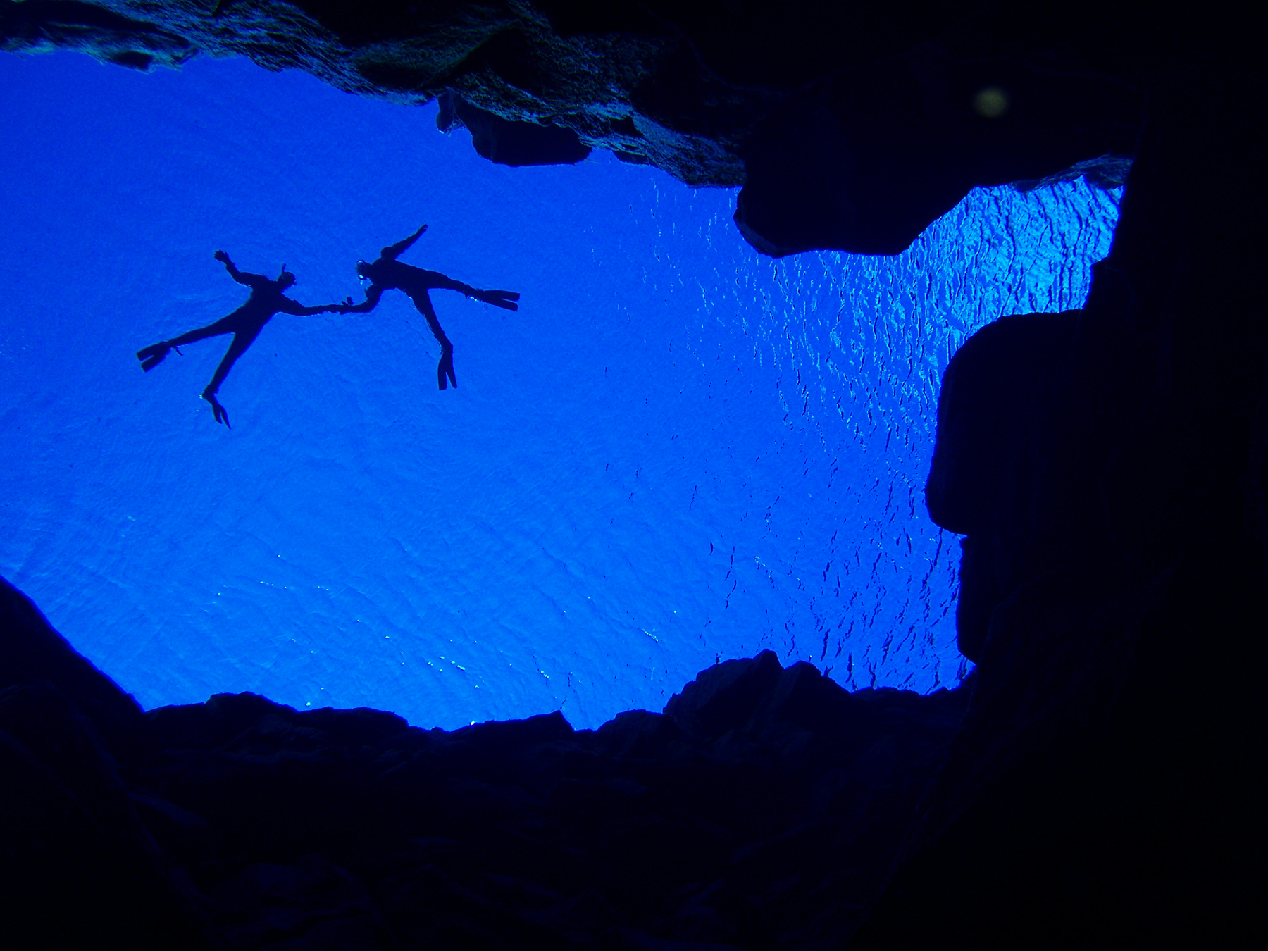 Snorkeling Silfra under the Midnight sun tour with DIVE.IS in Iceland