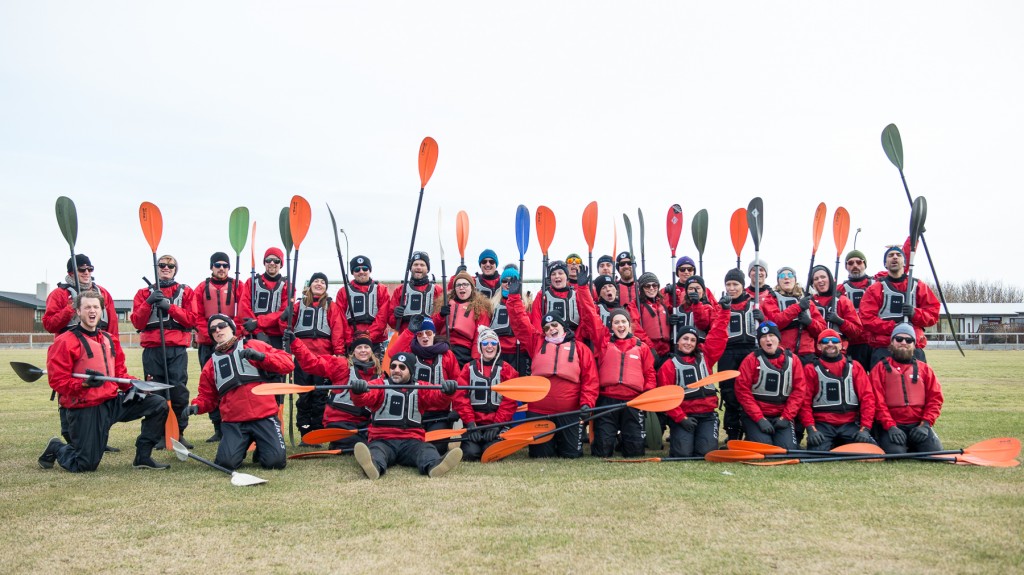 Team DIVE.IS ready for kayaking