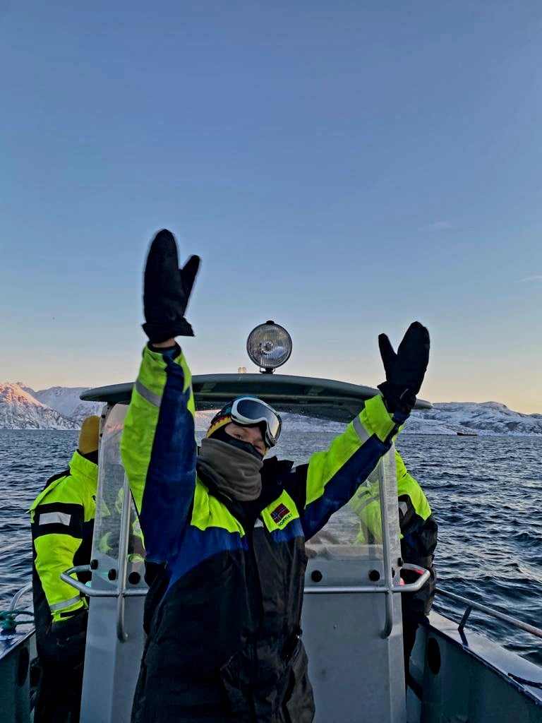 jana-dive-guide-iceland-dive.is.jpg
