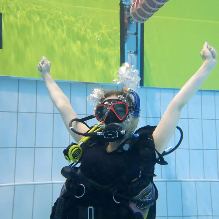 PADI Open Water Diver Course - Pool Session, Iceland