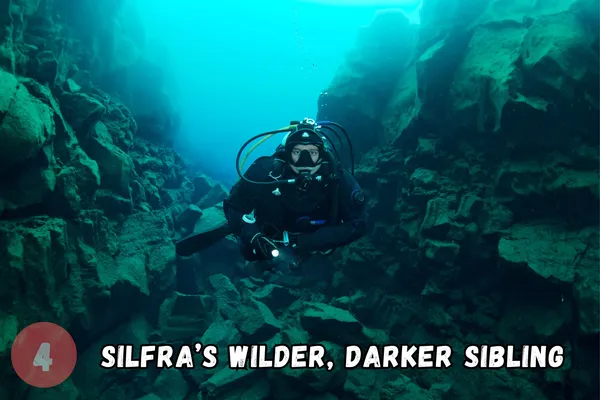 dive.is-private-davidsgja-fissure-dive-tour-silfra-darker-sibling-8.jpg