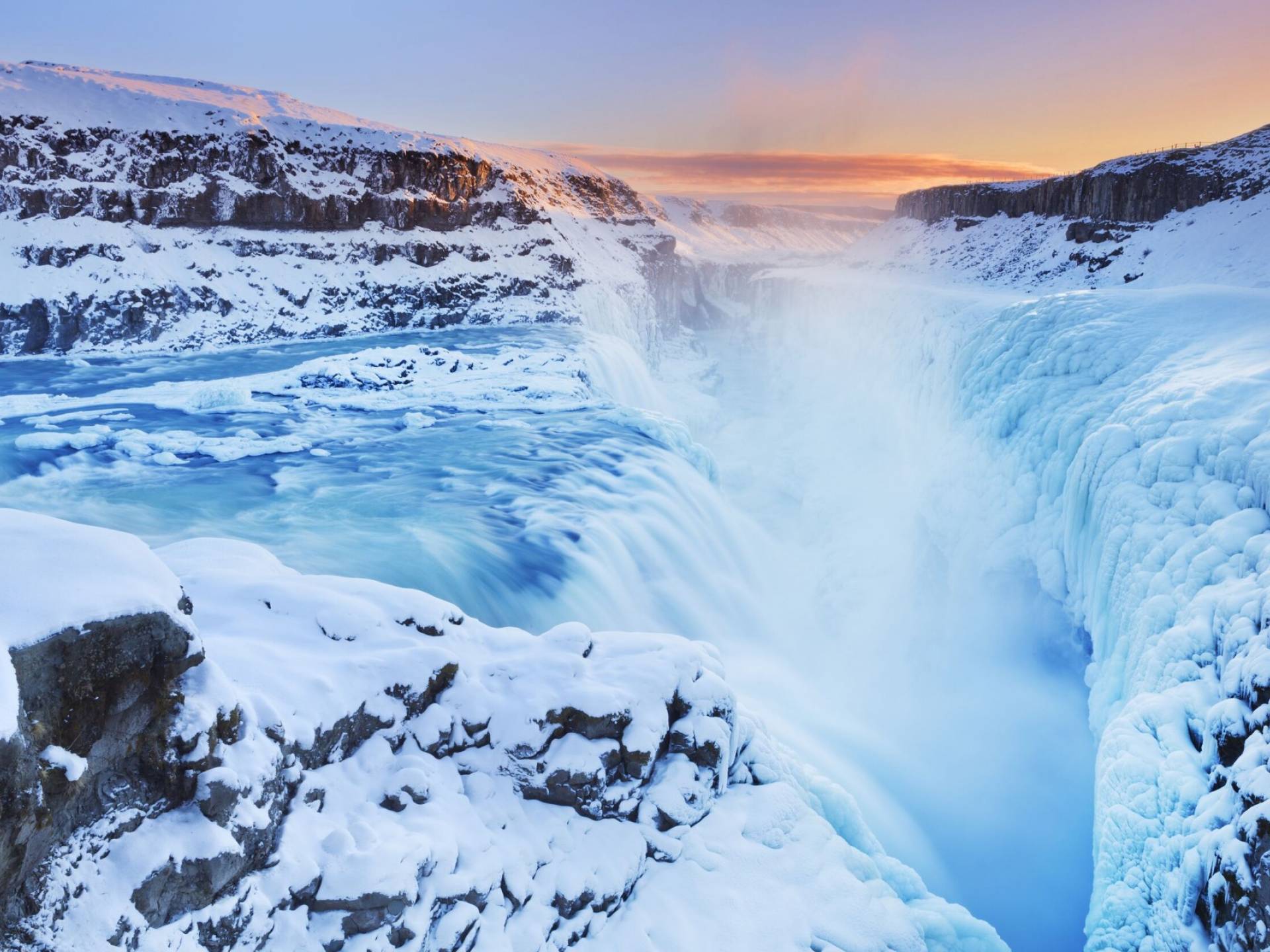 web-large-gc-gullfoss-ss1-winter.jpg