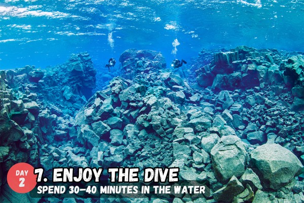 Spend about 30-45 minutes diving Davíðsgjá.
