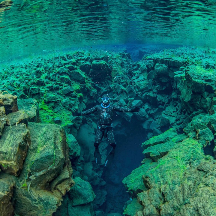 freedive-silfra-iceland-720x720.jpg