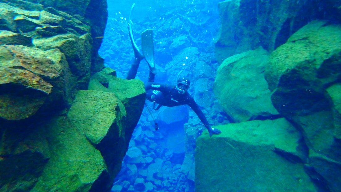 Silfra Night Freedive Tour DIVE.IS Iceland