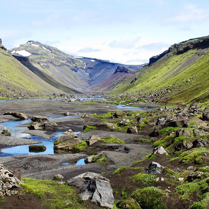 volcanic-gorge-interior-iceland-dive-is-720x720.jpg