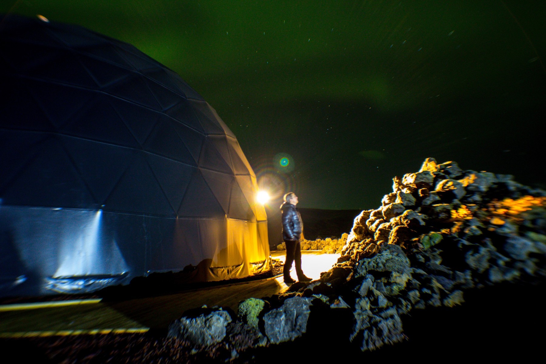 Aurora Basecamp DIVE.IS Iceland
