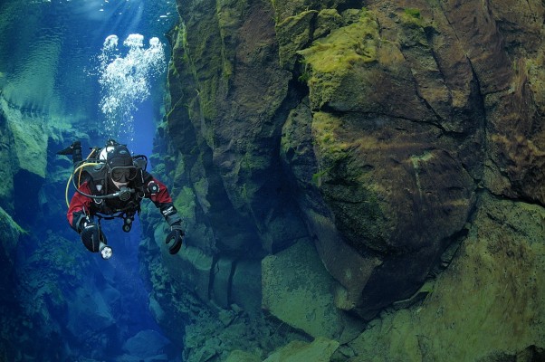 Silfra and Davidsgja private diving combo with DIVE.IS, Iceland
