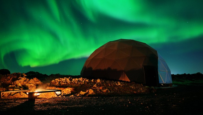 The northern lights in winter in Iceland at Aurora Basecamp